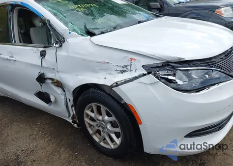 2017 Chrysler Pacifica Touring from USA, damaged, VIN 2C4RC1DG8HR720174